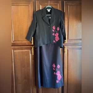 Beautiful Dana Kay Black Maxi Skirt with Pink Floral Embroidery Size 12